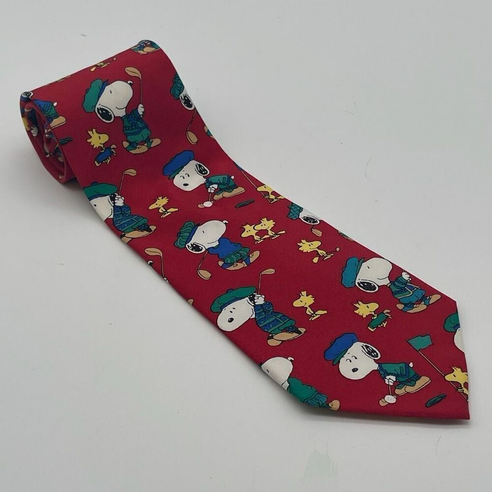 PEANUTS Men’s Novelty Silk Tie‎ Snoopy Golf Woodstock Red Cartoon Humor Dog Bird